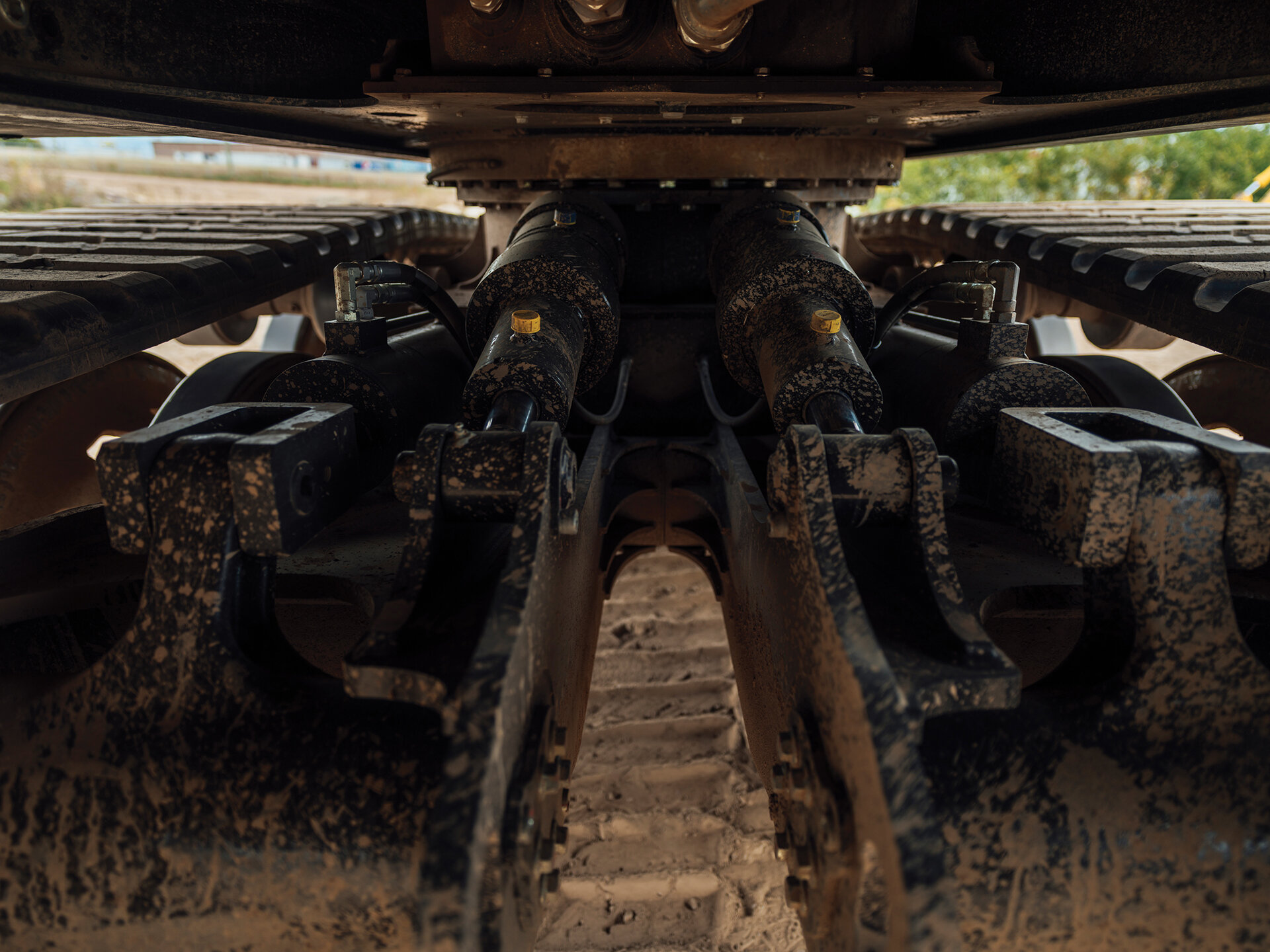 Intelligent Track Tensioner