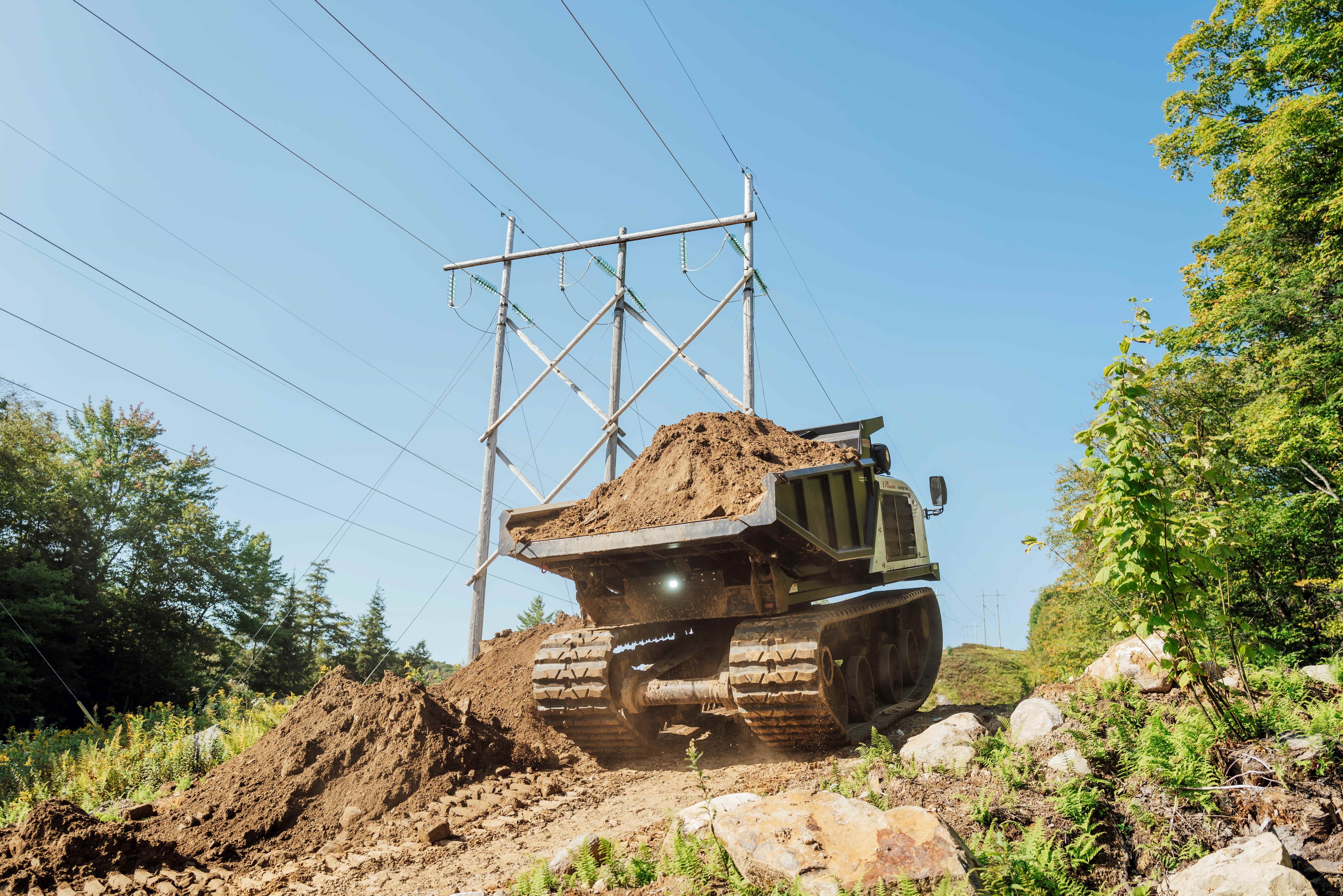 Traction is key for contractors running projects on really hilly terrain; the T14R is the perfect vehicle for these projects that require superior traction and stability.