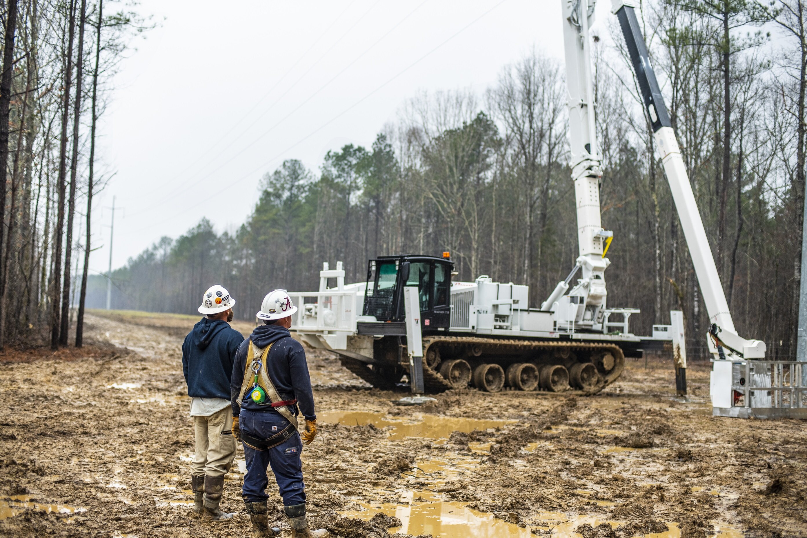 Trusted for years as the most reliable vehicle in the power electric industry, built for durability and performance in tough conditions.