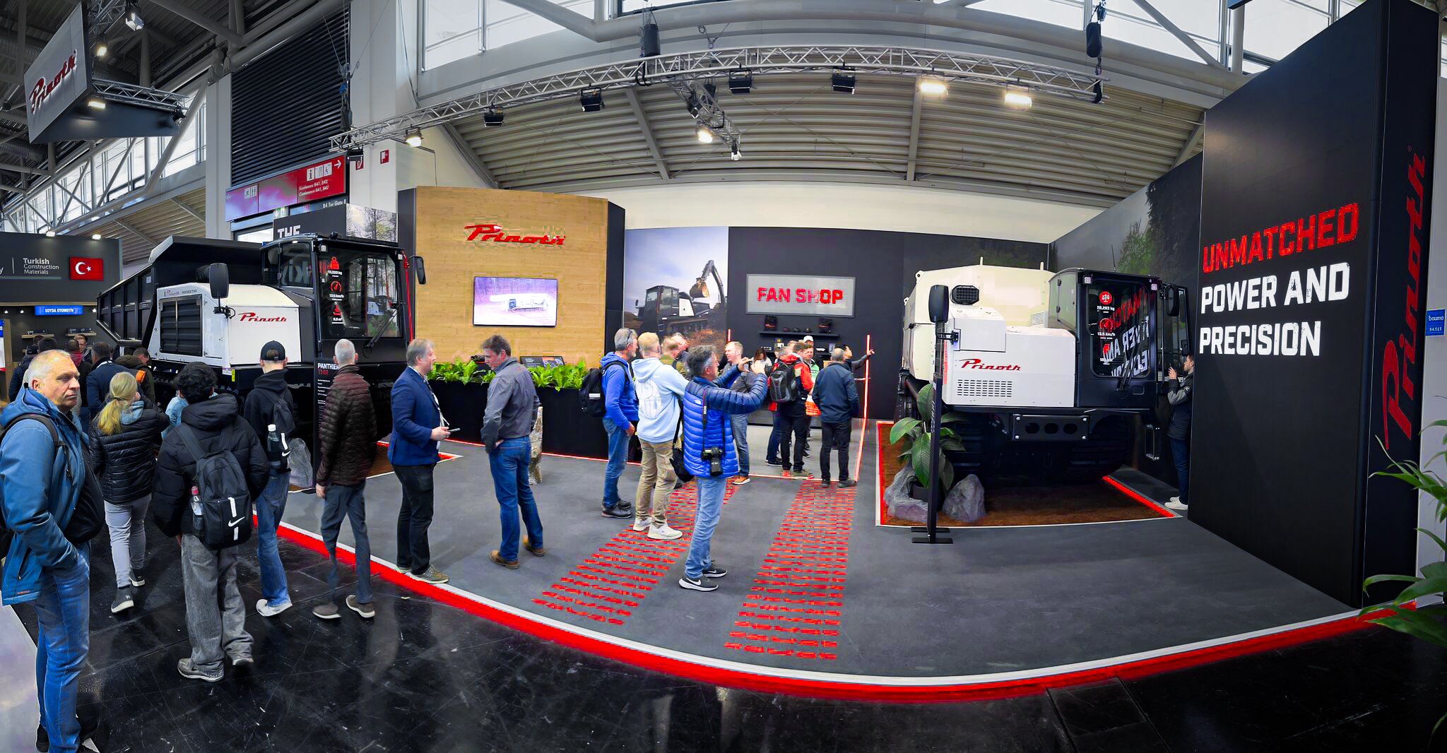 Panther Crawler Carriers Shine at Bauma 2025 Panther Crawler Carriers Shine at Bauma 2025